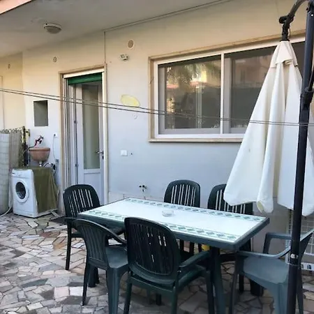 Monolocale Con Giardino A Serapo * Gaète